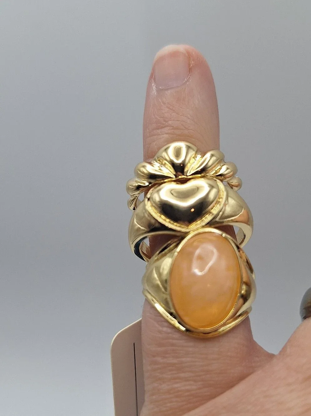 Vendor Sample Ring Set Size 6.5 Gold Heart Peach Cabochon Statement Y2K